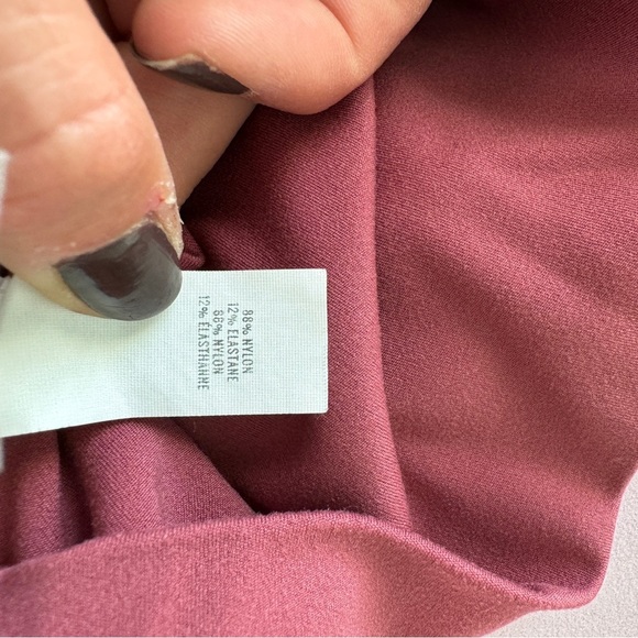 Aerie Offline Real Me High Waisted Crossover Leggings - Picture 11 of 11